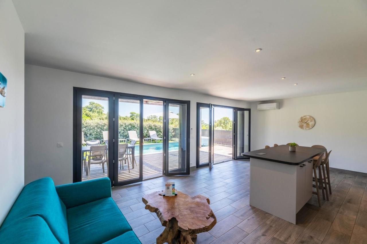 Residence Pierre & Vacances Premium Les Terrasses D'Arsella Porto-Vecchio  Buitenkant foto